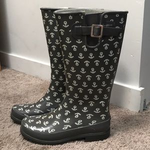 Sperry rain boots